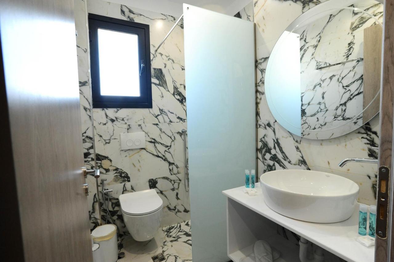 Afrodite Suites ซารานเดอ ภายนอก รูปภาพ