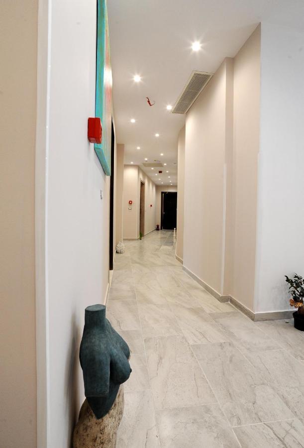 Afrodite Suites ซารานเดอ ภายนอก รูปภาพ