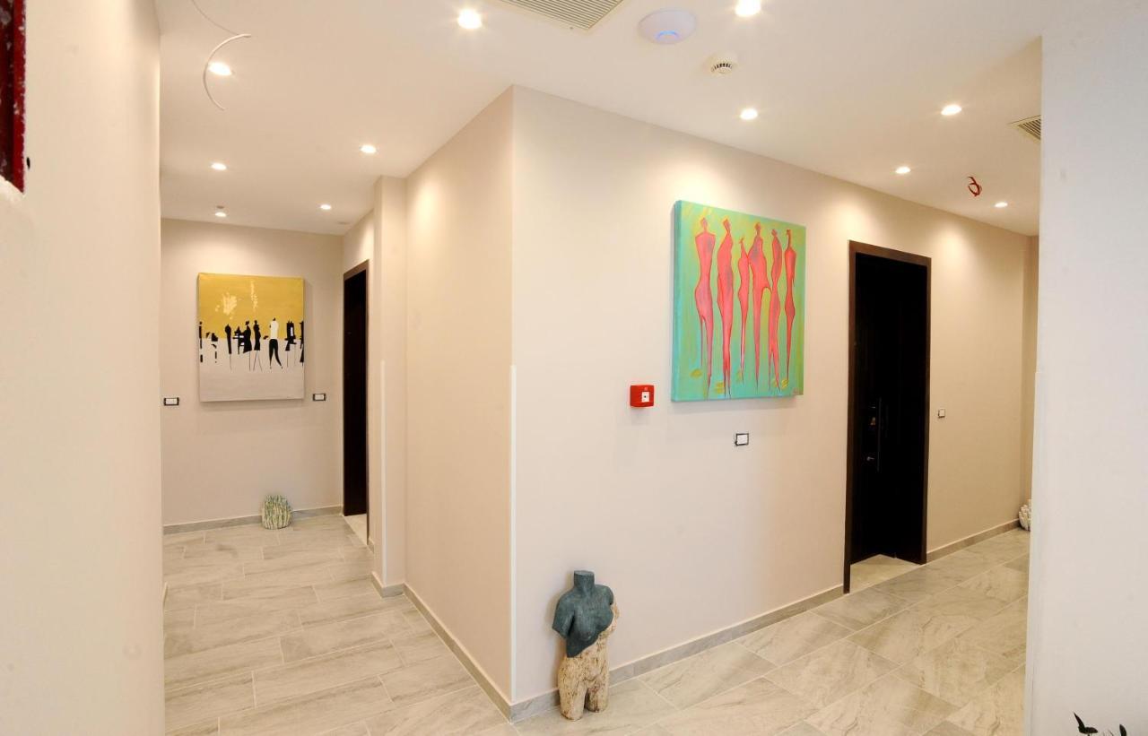 Afrodite Suites ซารานเดอ ภายนอก รูปภาพ