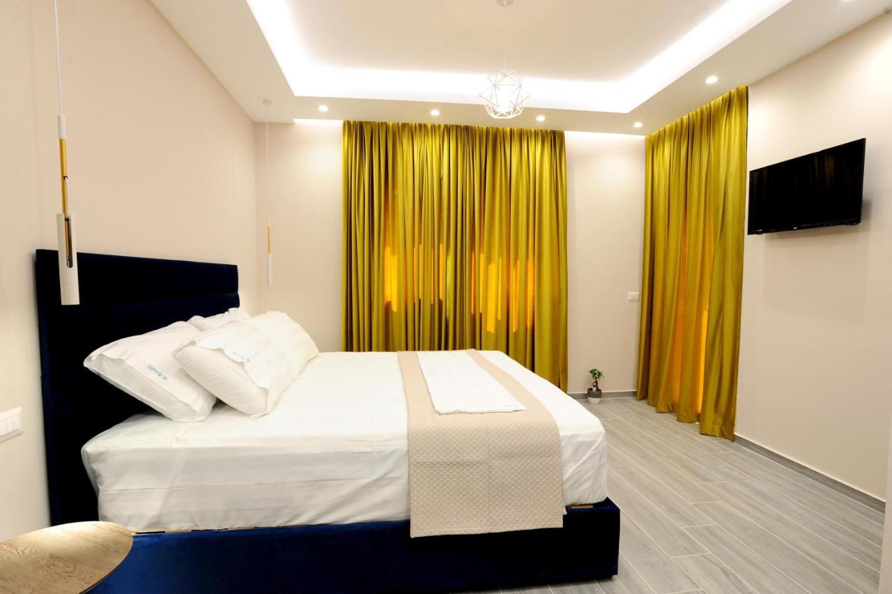 Afrodite Suites ซารานเดอ ภายนอก รูปภาพ