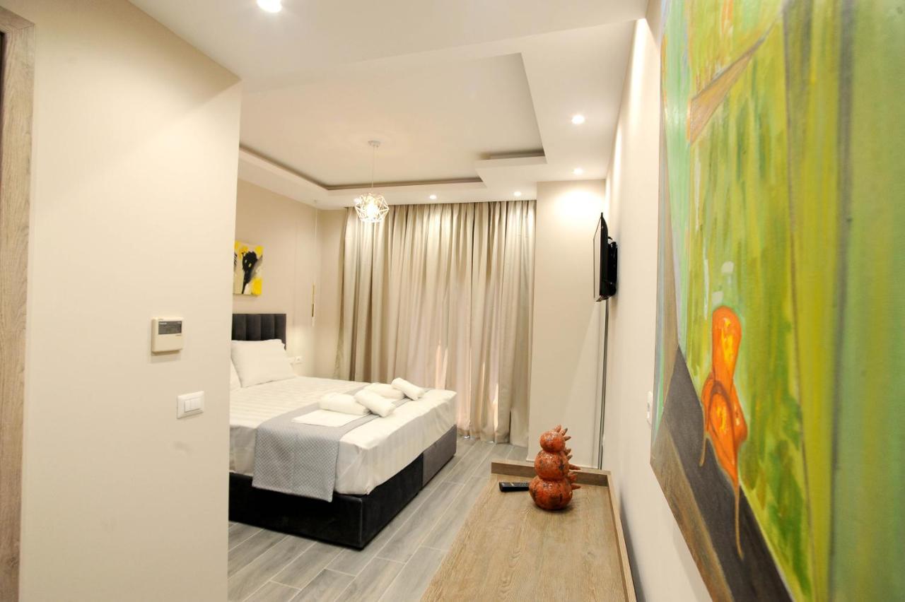 Afrodite Suites ซารานเดอ ภายนอก รูปภาพ